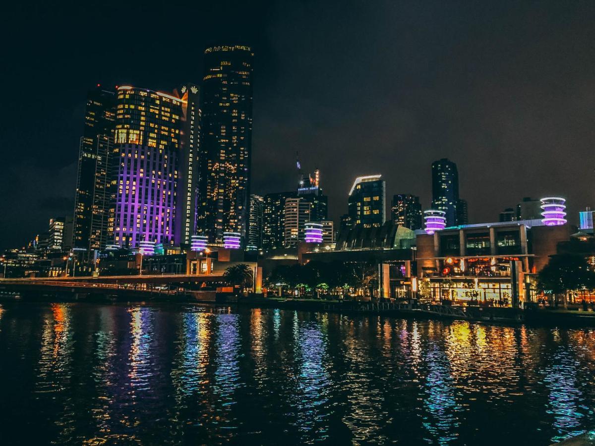 Melbourne River Views Apartment Екстериор снимка