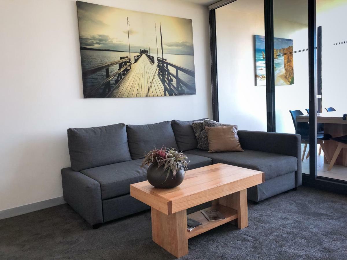 Melbourne River Views Apartment Екстериор снимка